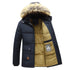 Jaqueta Masculina Forrada Artic da Oron Store em fundo branco. Jaqueta de inverno 2025 com tecido térmico em poliéster e lã, ideal para dias frios. Modelo com capuz, mangas longas e bolsos frontais, disponível nas cores azul e preto, nos tamanhos P ao G2. Roupa de frio masculina para adultos com design funcional e moderno.