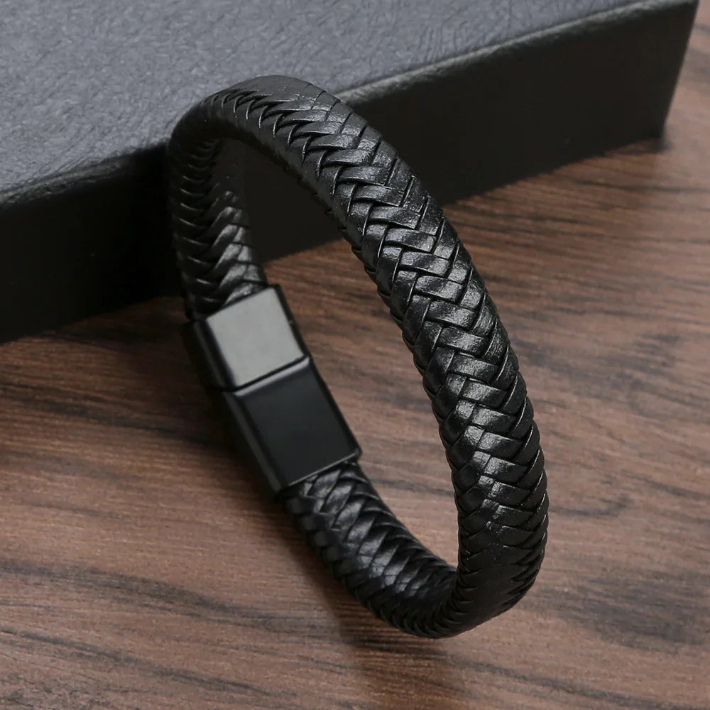 Pulseira Masculina de Couro Onyx