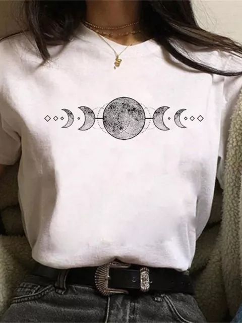 Camiseta Feminina Com Lua - Frete Grátis - Oron Store
