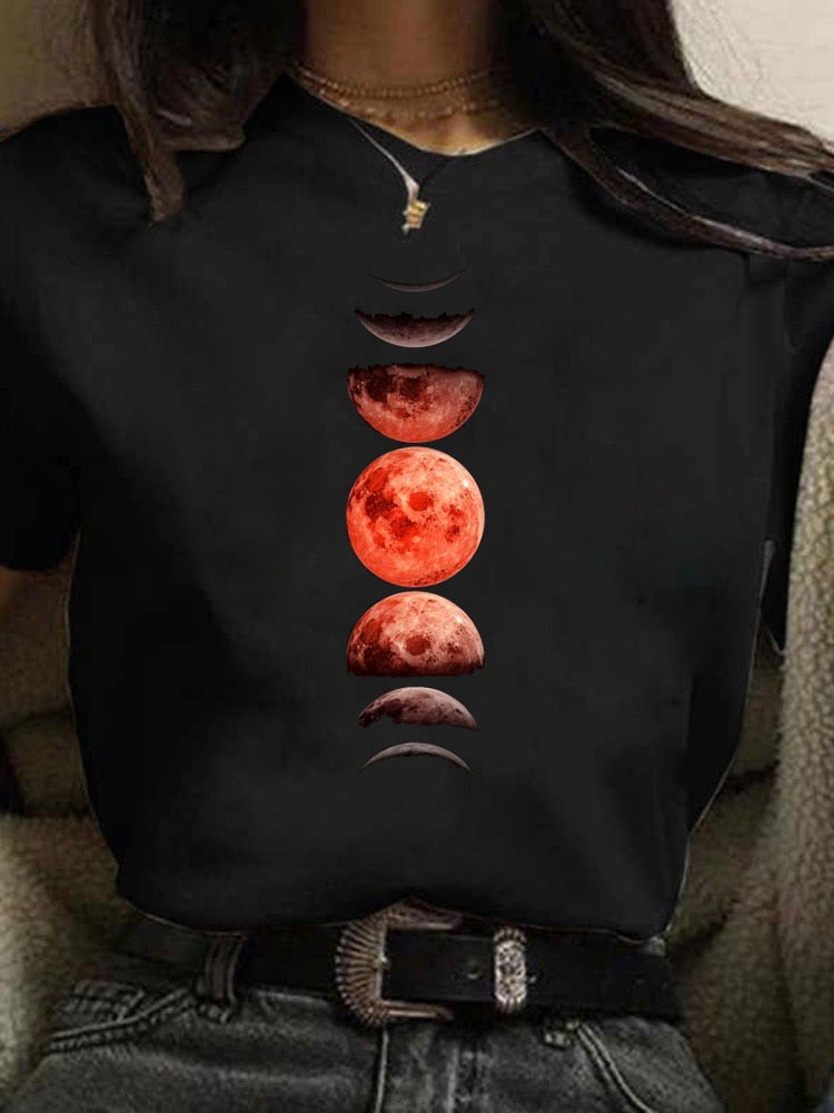 Camiseta Feminina Com Lua - Frete Grátis - Oron Store